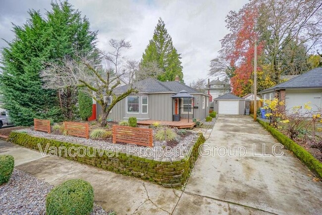 property at 216 E 27th St