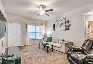 13229 Bridgewater Dr in Piedmont, OK - Building Photo - Building Photo