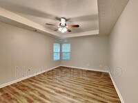 130 Railside Dr photo'