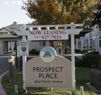 Santa Rosa Prospect in Santa Rosa, CA - Foto de edificio - Building Photo