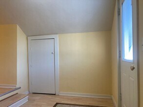 812 NE Killingsworth Ct in Portland, OR - Building Photo - Building Photo