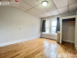 7 Linden St, Unit 4 in Boston, MA - Building Photo - Building Photo