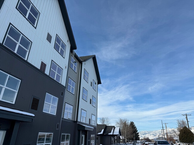 Westlake Heights in Bozeman, MT - Foto de edificio - Building Photo