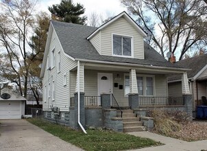 7543 Lozier Ave-Unit -1 in Warren, MI - Building Photo - Building Photo