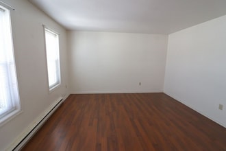 40 Oriole Dr in Ephrata, PA - Building Photo - Building Photo