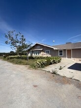 7317 16th Ave in Hanford, CA - Building Photo - Building Photo