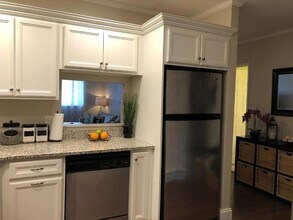 65 Milliken Ave in Franklin, MA - Building Photo - Building Photo