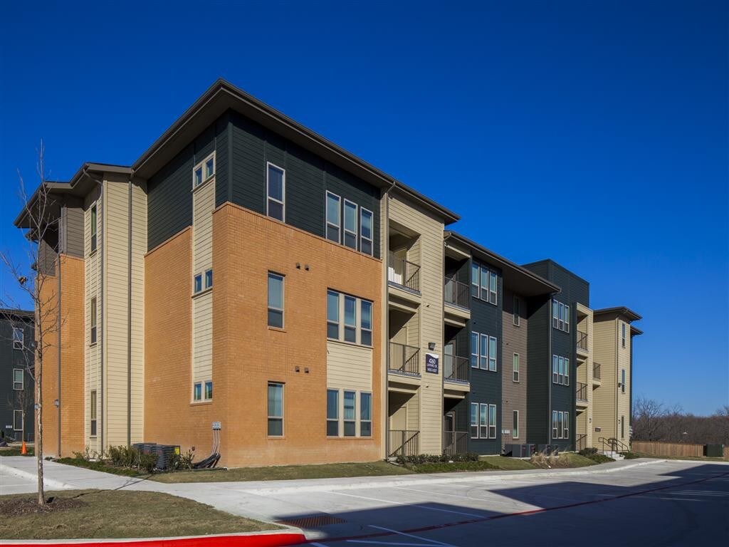 landings at marine creek apartment homes