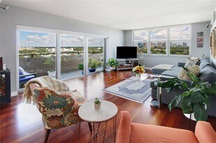 1625 SE 10th Ave in Fort Lauderdale, FL - Building Photo