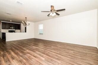 5649 Hepburn St in Heath, TX - Building Photo - Building Photo