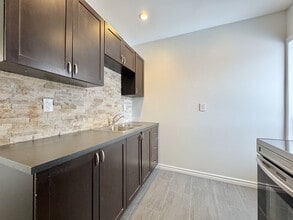 97 Garfield Ave S in Hamilton, ON - Building Photo - Building Photo