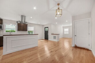 50 Main St in Quincy, MA - Building Photo - Building Photo