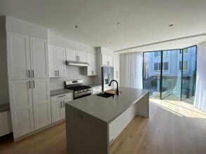 1312 Pacific Ave in San Francisco, CA - Building Photo - Building Photo