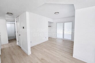 203 Briscoe Ave in O'Fallon, MO - Building Photo - Building Photo