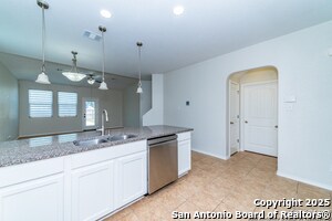 7735 Brisbane Bend in Converse, TX - Building Photo - Building Photo