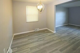 251-253-253 Dakota Ave in Pittsburgh, PA - Building Photo - Building Photo