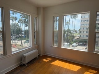 10 Atlantic Ave, Unit 301 in Long Beach, CA - Foto de edificio - Building Photo