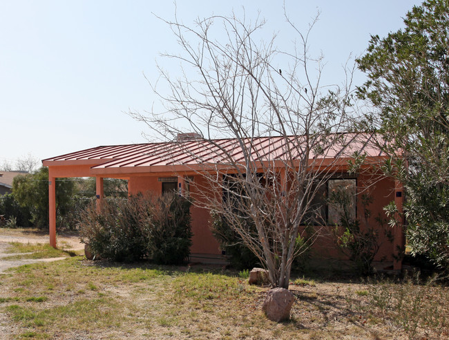408 E Calle Arizona in Tucson, AZ - Foto de edificio - Building Photo
