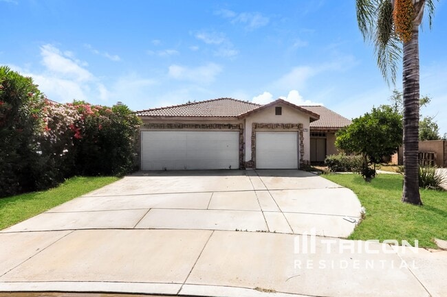 property at 27152 Myles Ct