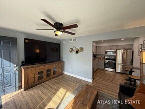 2540 N 17th Way in Phoenix, AZ - Building Photo - Building Photo