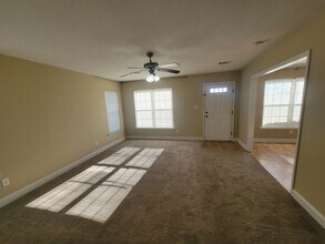 2205 Whitney S Ct in Augusta, GA - Building Photo - Building Photo