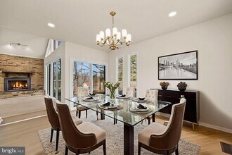 2520 Linwood Ln in Woodbridge, VA - Building Photo - Building Photo