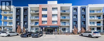 245 Grey Silo Rd in Waterloo, ON - Building Photo - Building Photo