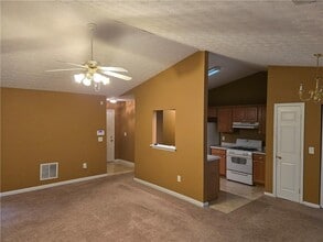 1265 To Lani Ct in Stone Mountain, GA - Building Photo - Building Photo
