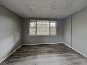 138 Candlelight Ln SW in Atlanta, GA - Building Photo - Building Photo