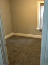 3155 W 84th St-Unit -Down in Cleveland, OH - Building Photo - Building Photo