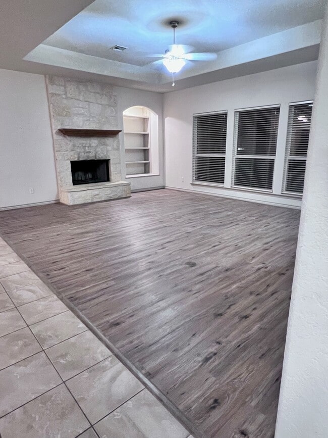 610 Lupine Ln in Fredericksburg, TX - Building Photo - Building Photo
