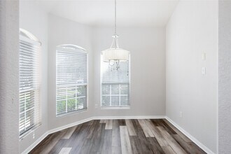 15007 Holland Grove Ct in Cypress, TX - Building Photo - Building Photo