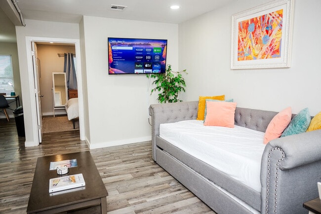 1120 Morgan Ave, Unit SI FL2-ID1268427P