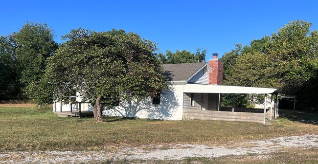 6296 Joplin St in Carl Junction, MO - Building Photo - Building Photo