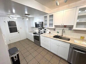 3025 50th St S in Gulfport, FL - Foto de edificio - Building Photo