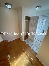 313 N Broadway in Redondo Beach, CA - Building Photo - Building Photo