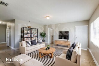 20111 NW 12th Ave in Miami, FL - Building Photo - Building Photo