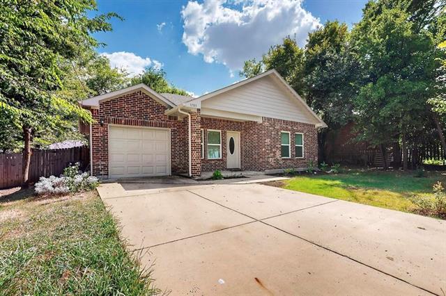 3705 Spencer St in Greenville, TX - Building Photo - Building Photo