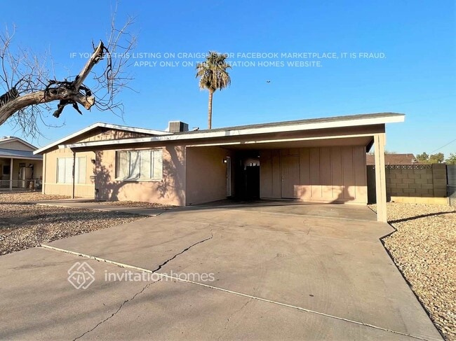 5414 W Wilshire Dr in Phoenix, AZ - Foto de edificio - Building Photo