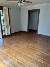 124 S Gardiner Ave-Unit -126 Lower in Rockford, IL - Building Photo - Building Photo