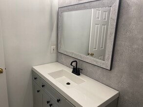 259 S Pickett St, Unit 101 in Alexandria, VA - Building Photo - Building Photo