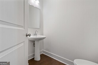 64 Auburn Wds Dr in Auburn, GA - Building Photo - Building Photo