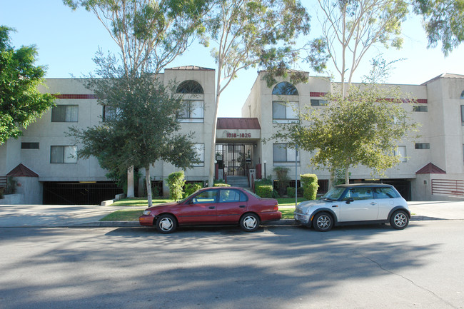 1818-1826 Vassar St in Glendale, CA - Building Photo - Building Photo