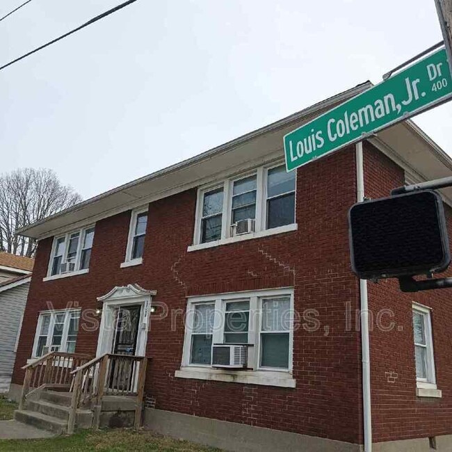 451 Louis Coleman Jr Drive in Louisville, KY - Building Photo - Building Photo