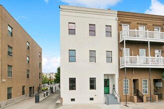 1725 Robert C. Blakes Sr. Dr in New Orleans, LA - Building Photo - Building Photo