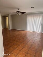 8133 W Magnolia St in Phoenix, AZ - Foto de edificio - Building Photo