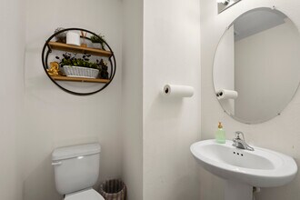 8704 Lake George Cir W in Macclenny, FL - Building Photo - Building Photo