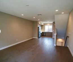 1427 Wood St in Oakland, CA - Building Photo - Building Photo