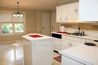 861 Windward Rd in Winder, GA - Building Photo - Building Photo