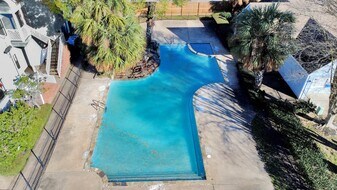 14550 Fonmeadow Dr in Houston, TX - Building Photo